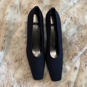 NWOT narrow width square toed heels